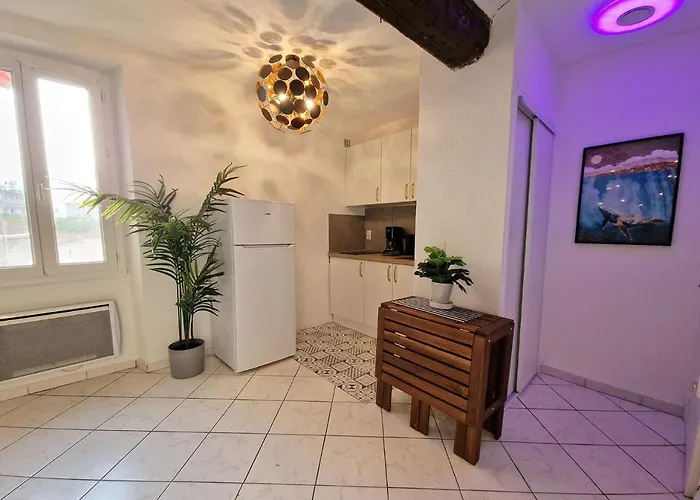 Gregbnb - T2 Design 30m2 - Ouest